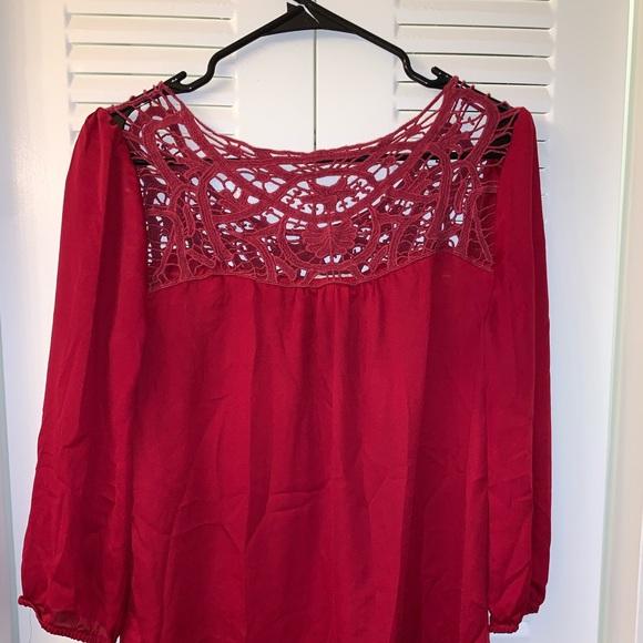 Blouse - Picture 2 of 3